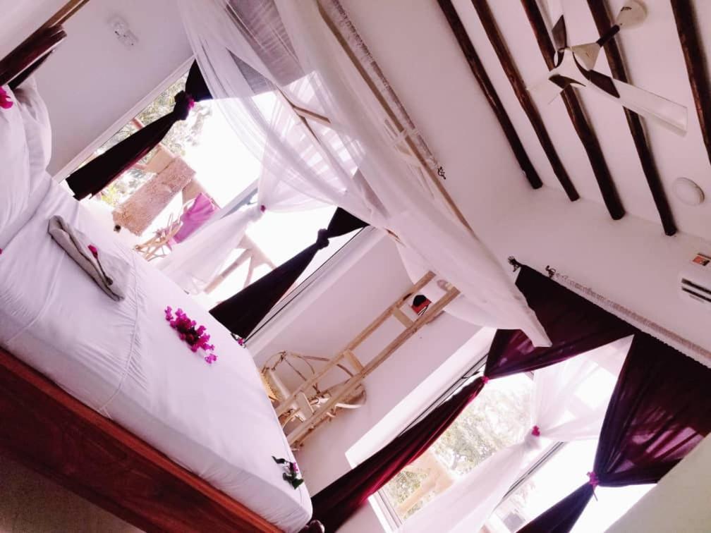 Zaina'S Beach House ナングウィ エクステリア 写真