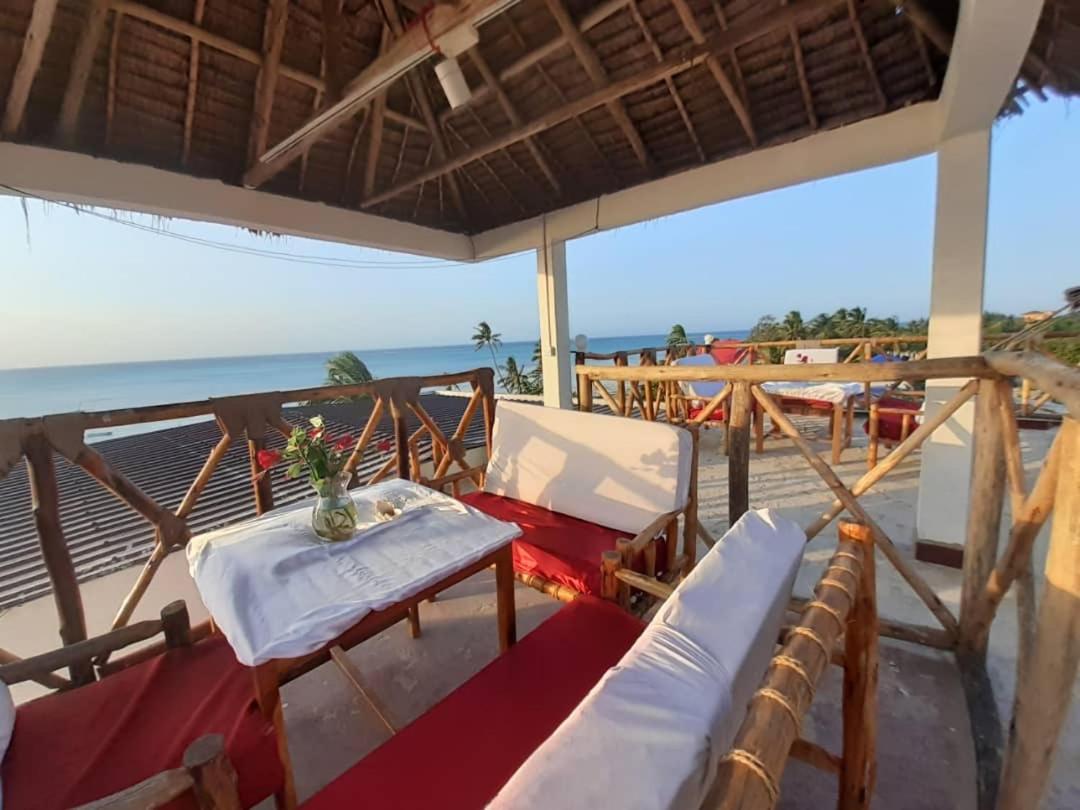 Zaina'S Beach House ナングウィ エクステリア 写真